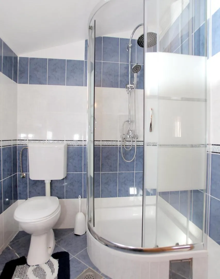 Apartments Vaska Trogir 0*,