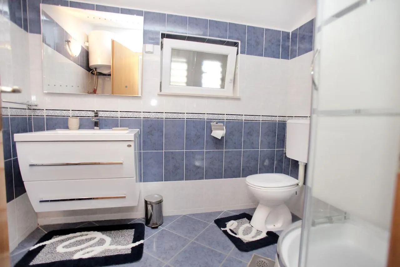 Apartments Vaska Trogir